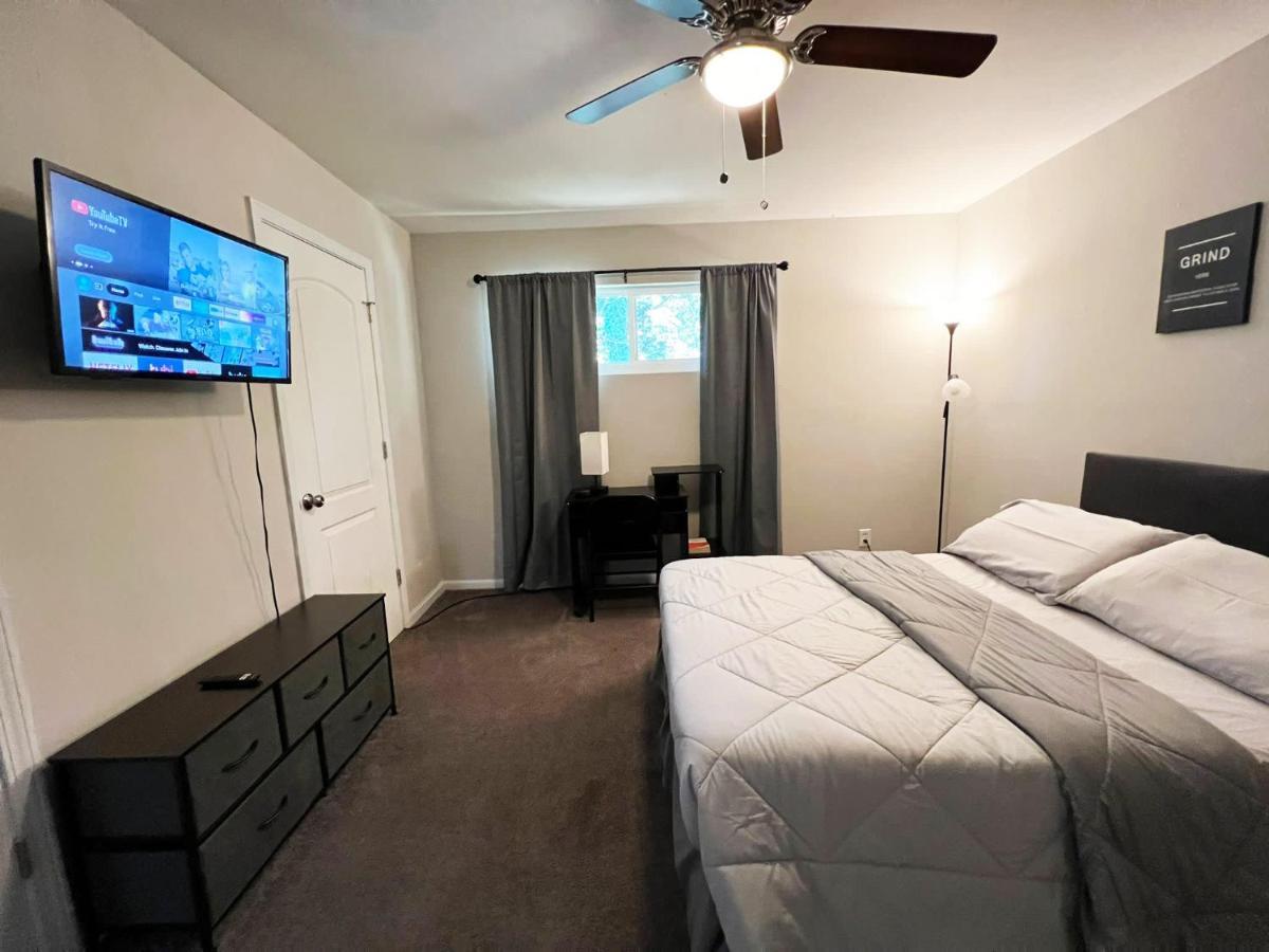 The Lux 28 Tvs Every Room Free Wifi Atlanta Kültér fotó